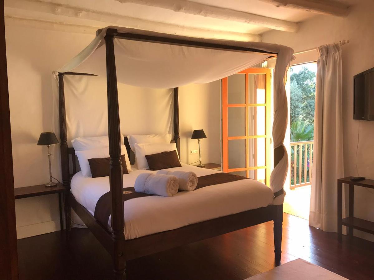 ソトグランデ La Dulcinea Bed & Breakfast エクステリア 写真